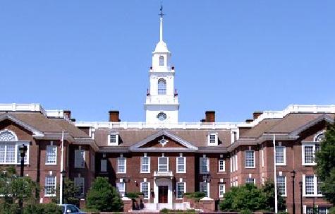 Delaware state senators walk out of session during Muslim prayer