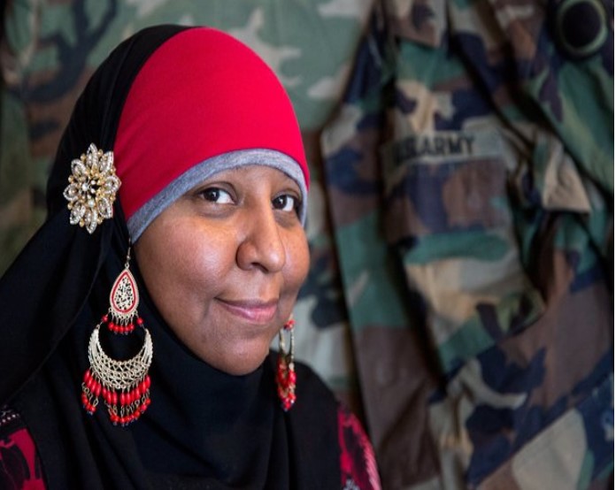 Muslim-American veteran, raised in Tacoma, defends her faith and her country