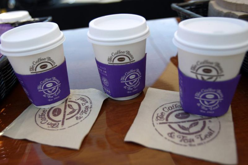 THE COFFEE BEAN REFUSES TO SERVE MAN MAKING RACIST COMMENTS TO MUSLIM WOMAN