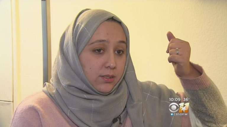 Muslim mother and daughter say they were attacked for wearing hijabs