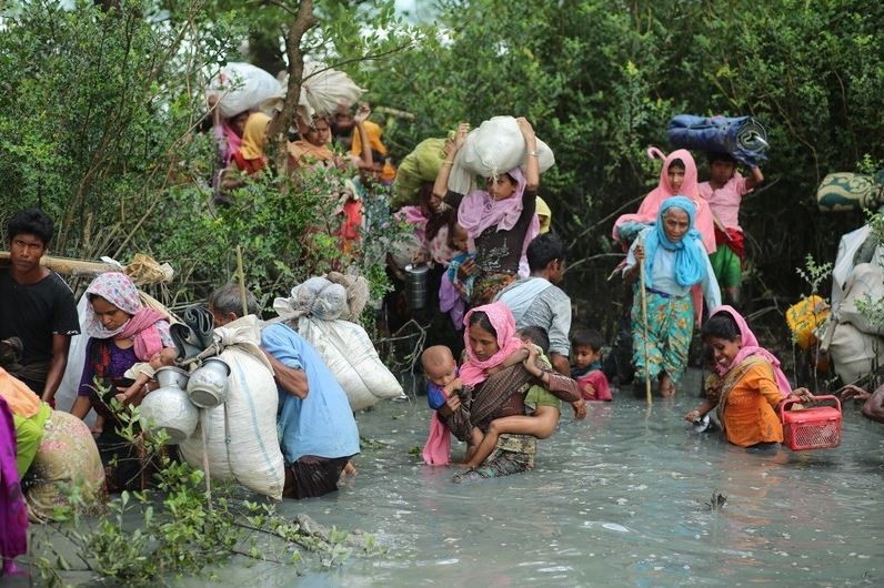 Bangladesh Begins Moving Displaced Rohingya Muslims To Island