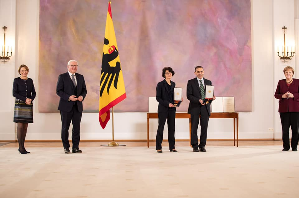 Turkish German vaccine pioneers receive Germany’s highest award